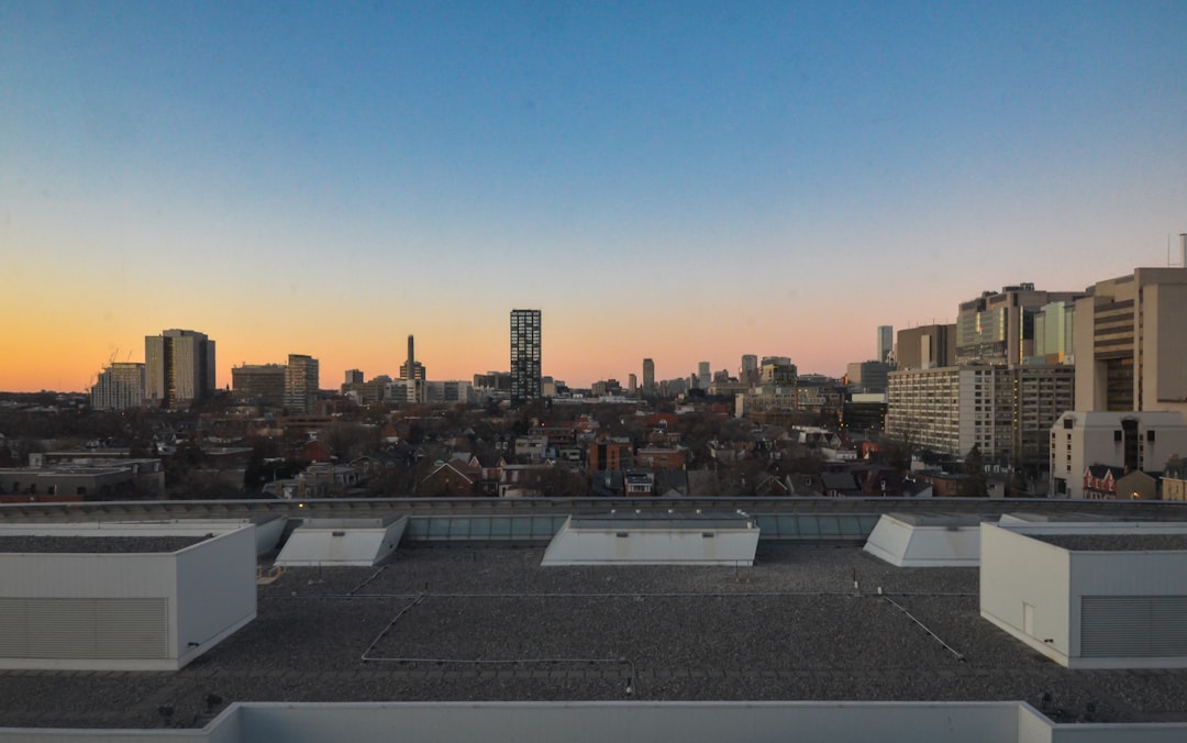 Flat roofing on a commercial building